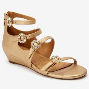 Comfortview The Hillary Sandal Gold # 11386 Sz 7W